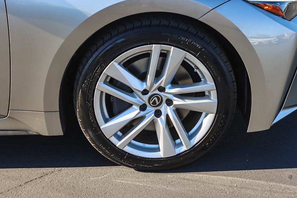 Thumbnail: 2021 Lexus IS - 6