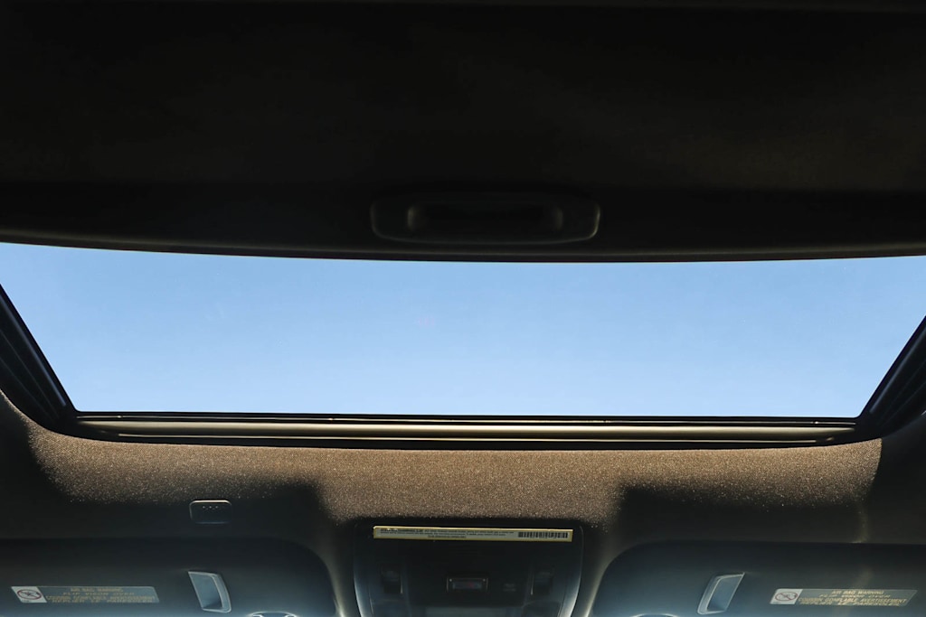 Thumbnail: 2021 Lexus IS - 23