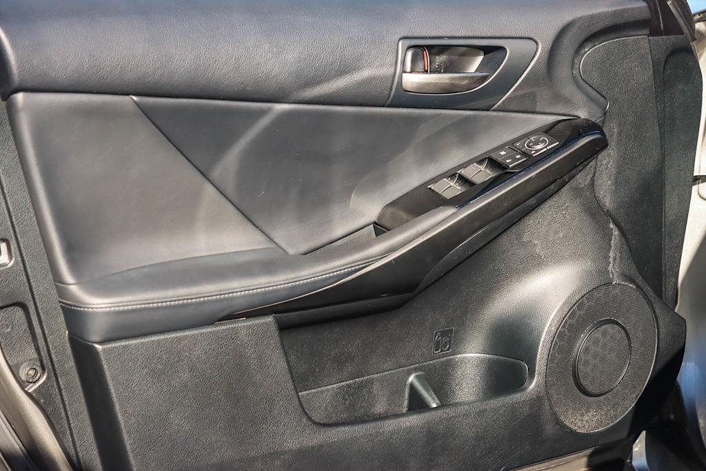 Thumbnail: 2021 Lexus IS - 25