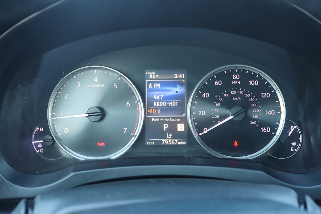 Thumbnail: 2021 Lexus IS - 14