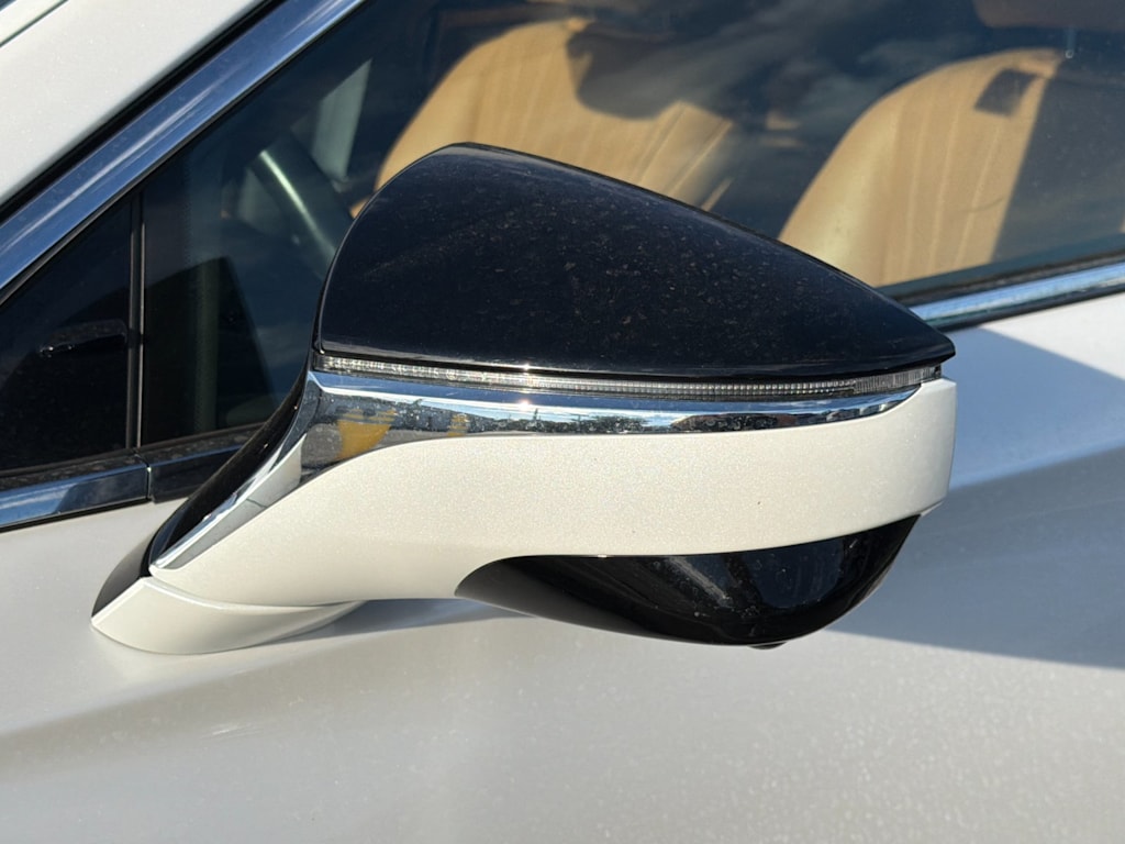 Thumbnail: 2024 Lexus ES - 21