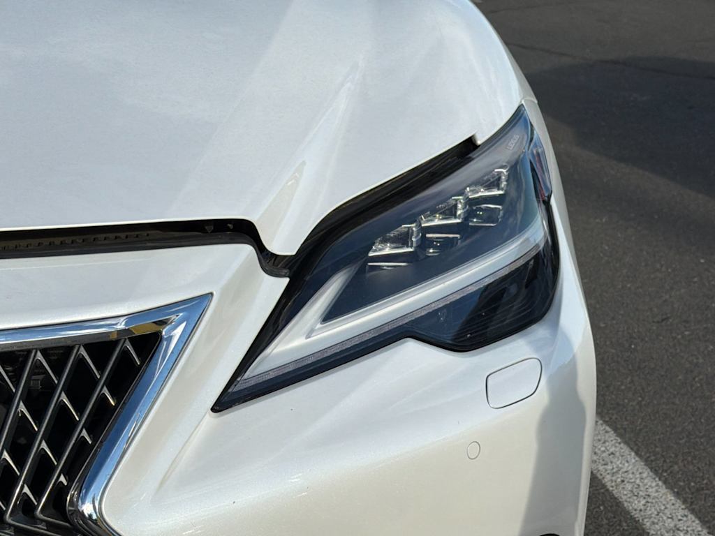 Thumbnail: 2024 Lexus ES - 12