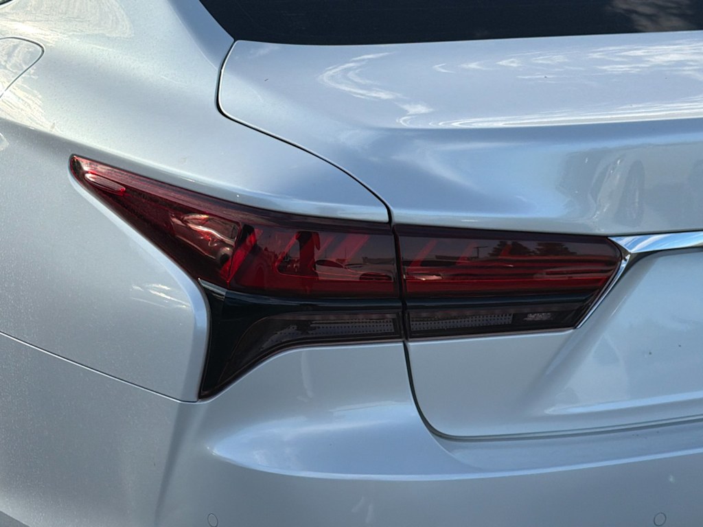Thumbnail: 2024 Lexus ES - 15