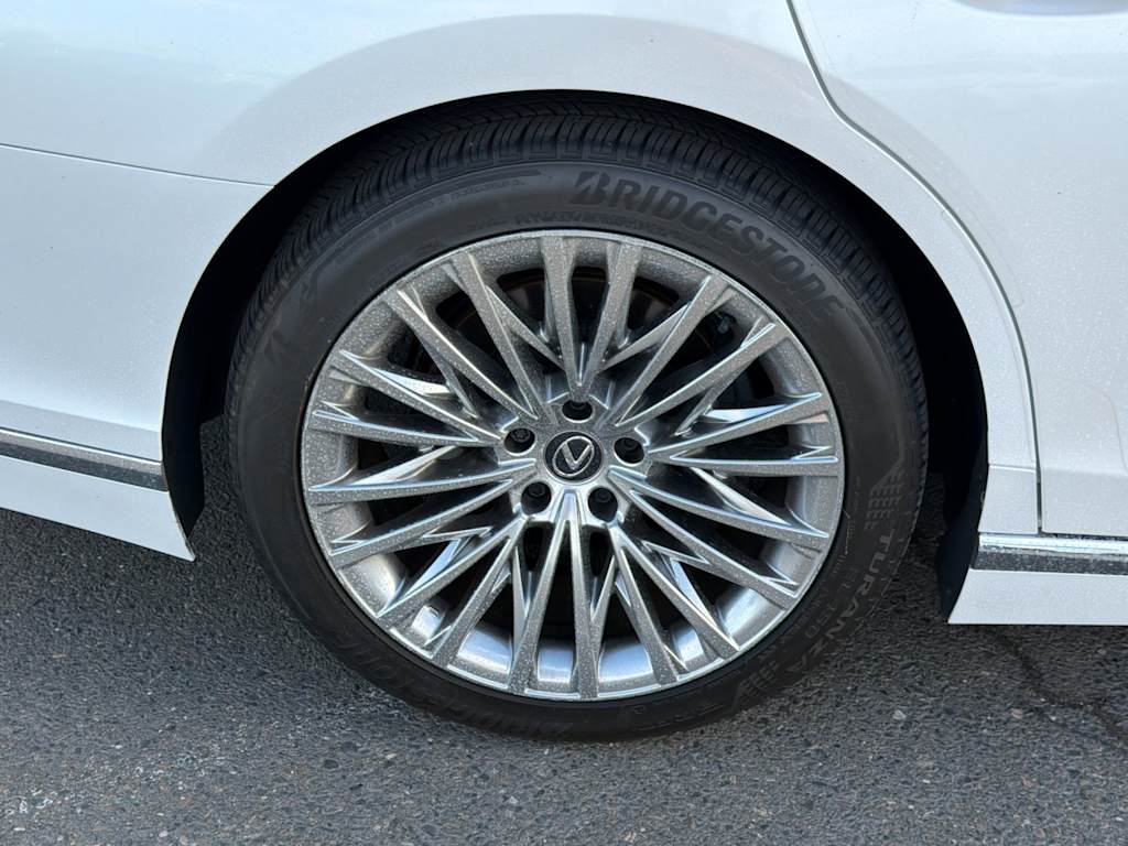 Thumbnail: 2024 Lexus ES - 14