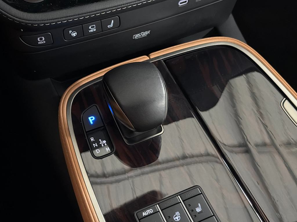 Thumbnail: 2024 Lexus ES - 15