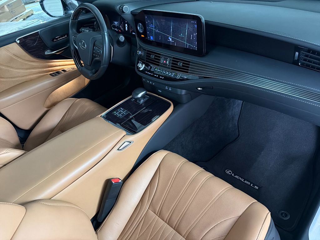 Thumbnail: 2024 Lexus ES - 13