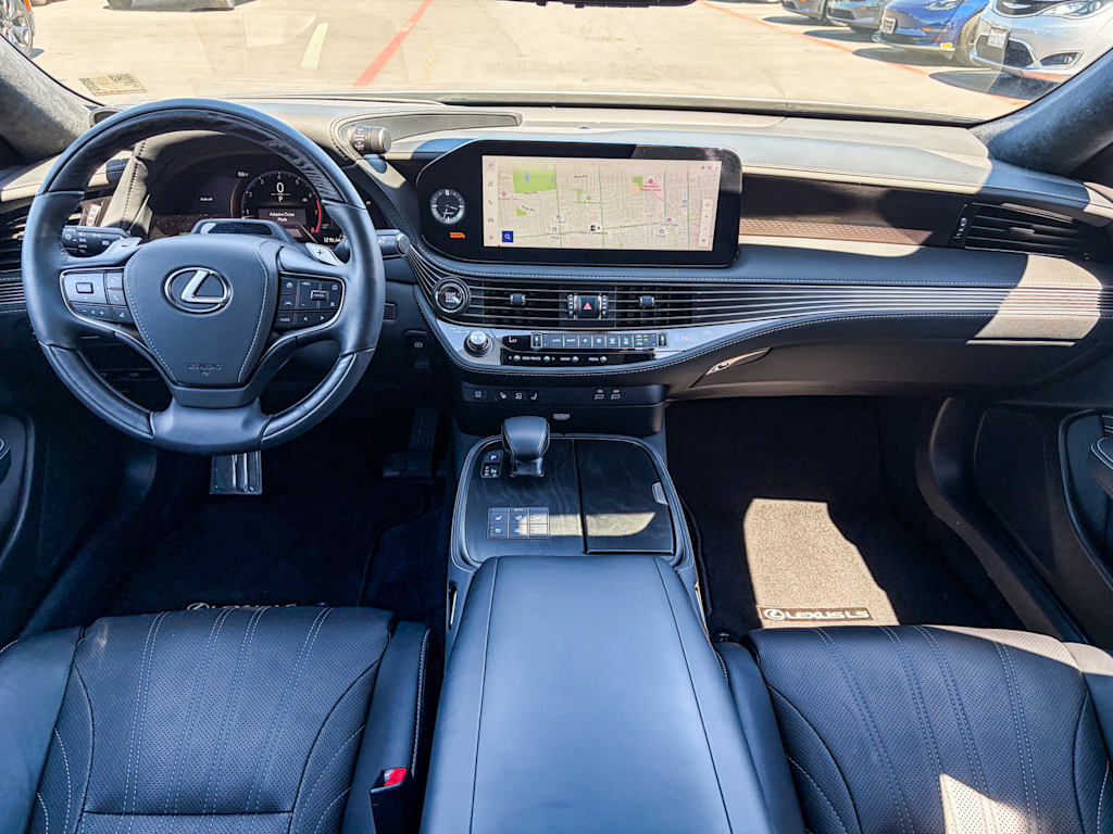 Thumbnail: 2025 Lexus ES - 2
