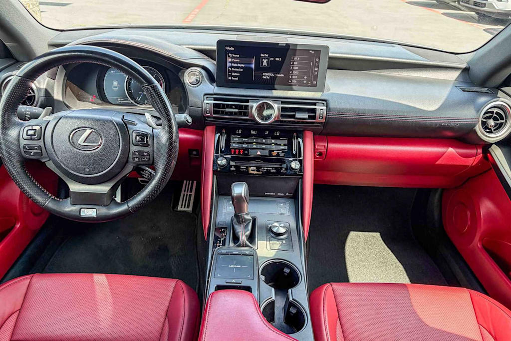 Thumbnail: 2022 Lexus IS - 2