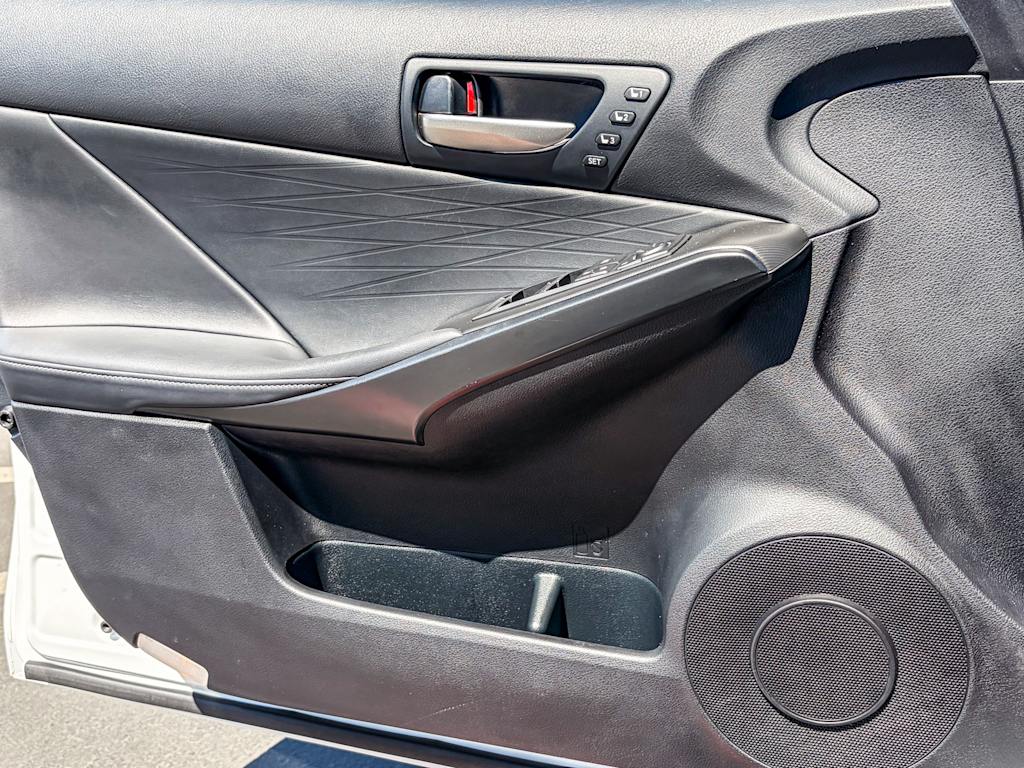Thumbnail: 2024 Lexus ES - 23