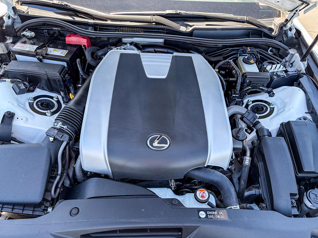Thumbnail: 2024 Lexus ES - 8