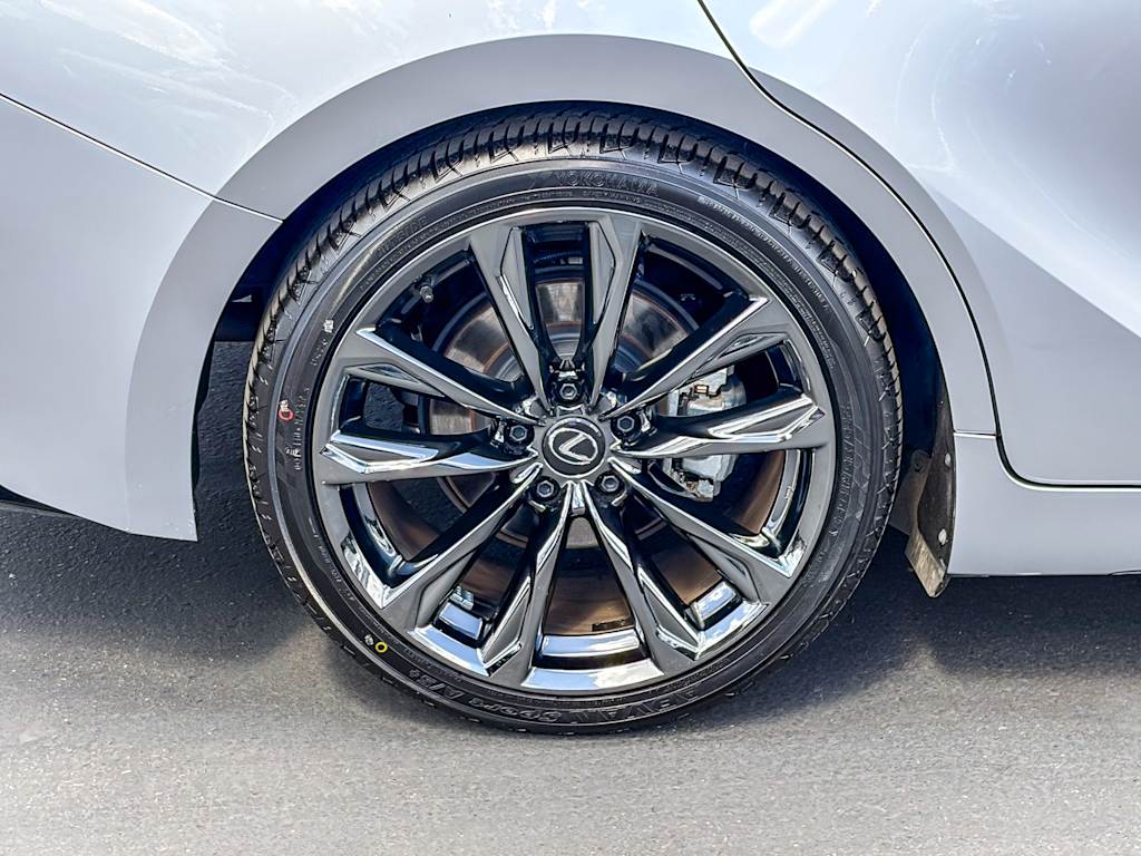 Thumbnail: 2024 Lexus ES - 21