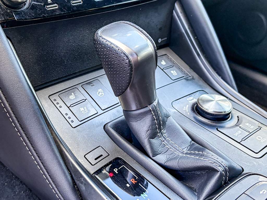 Thumbnail: 2024 Lexus ES - 14