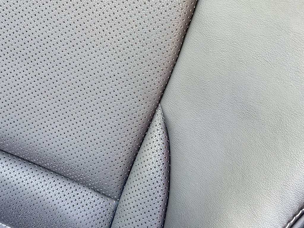 Thumbnail: 2024 Lexus ES - 27