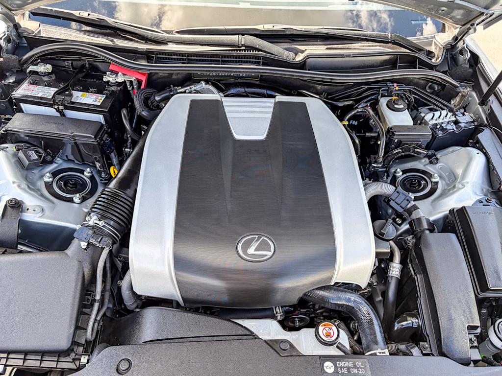 Thumbnail: 2024 Lexus ES - 8