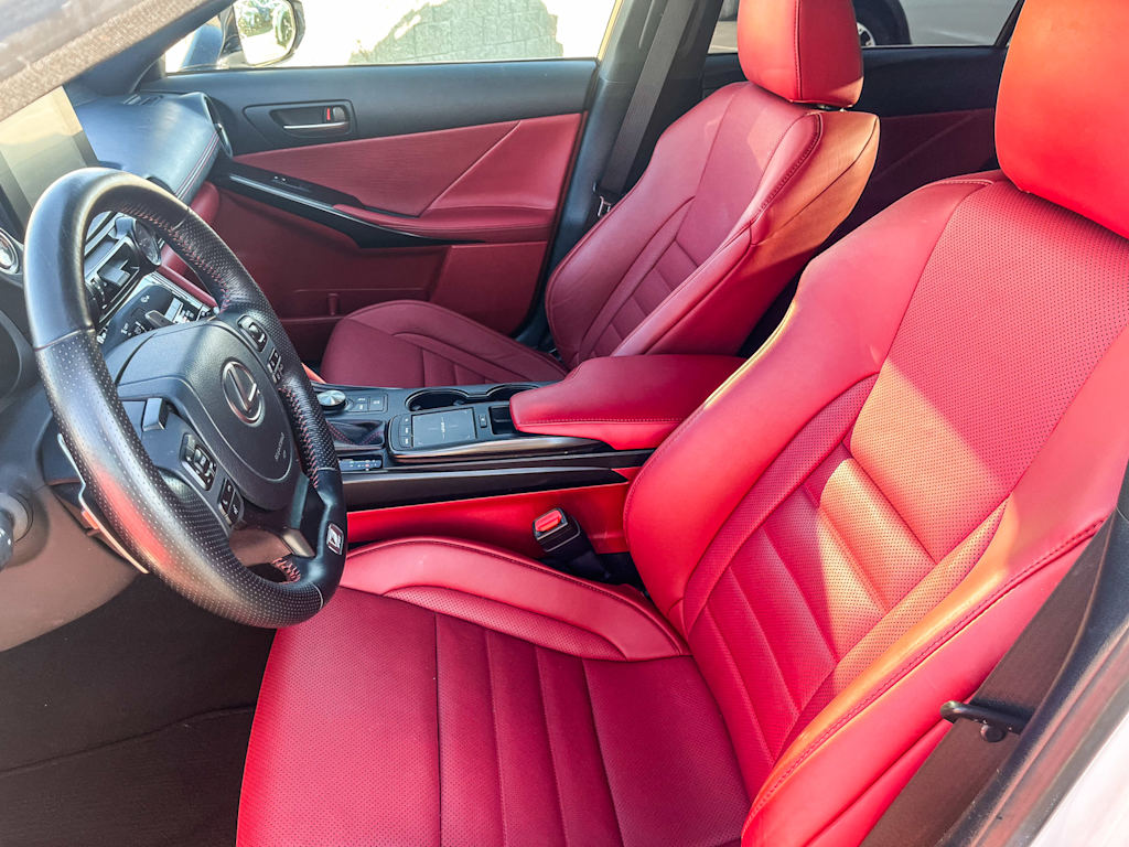 Thumbnail: 2023 Lexus IS - 10