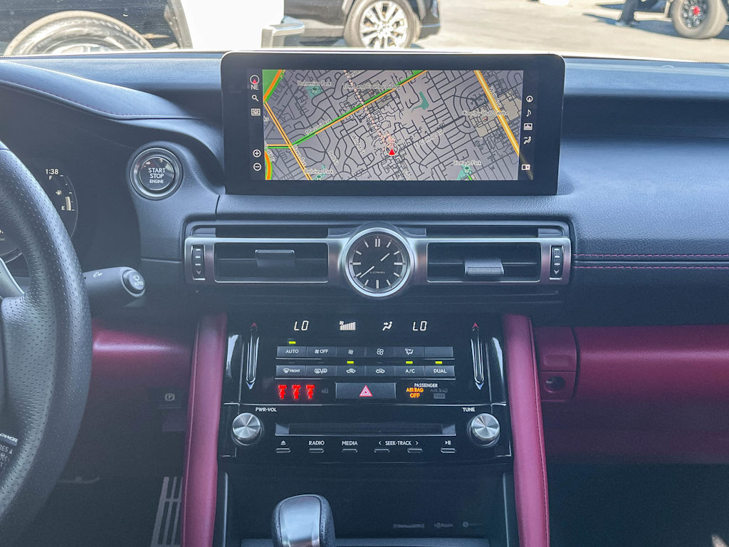 Thumbnail: 2022 Lexus IS - 10