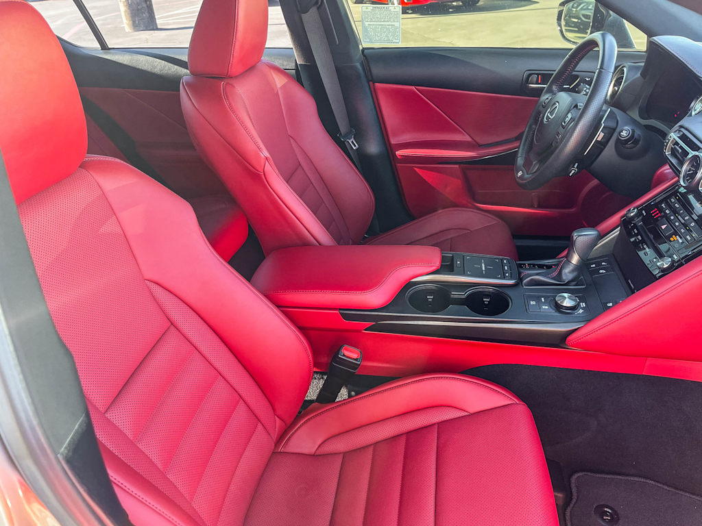 Thumbnail: 2022 Lexus IS - 7