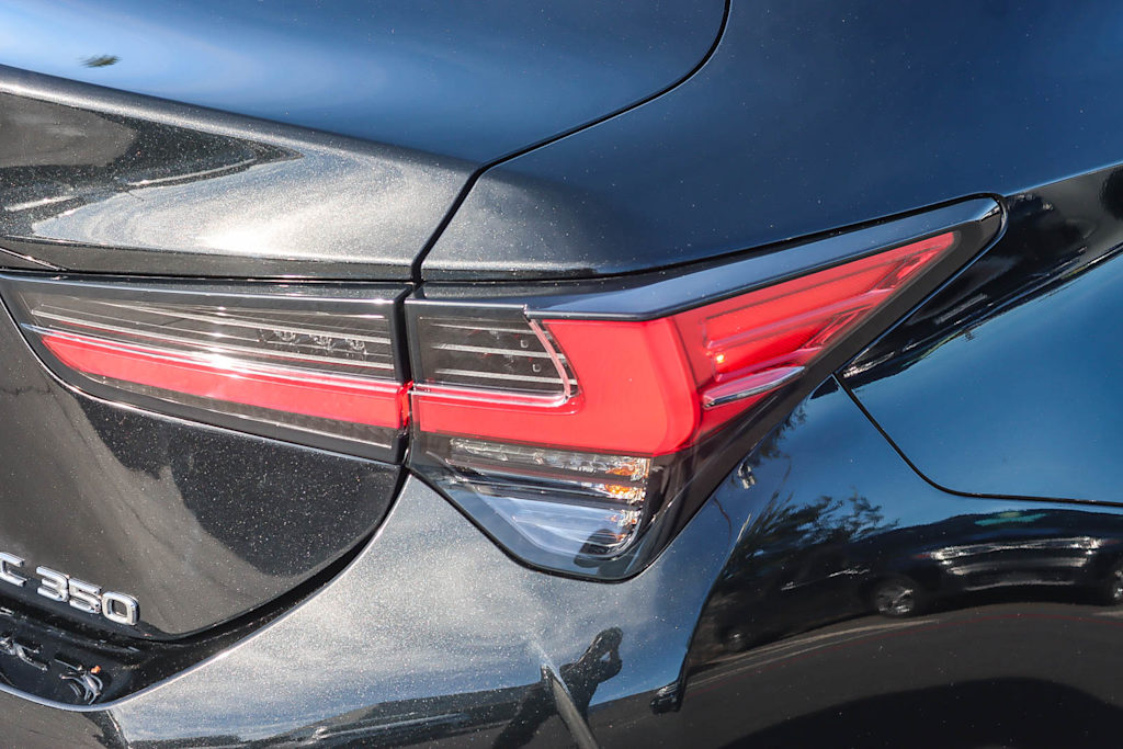 Thumbnail: 2024 Lexus ES - 20