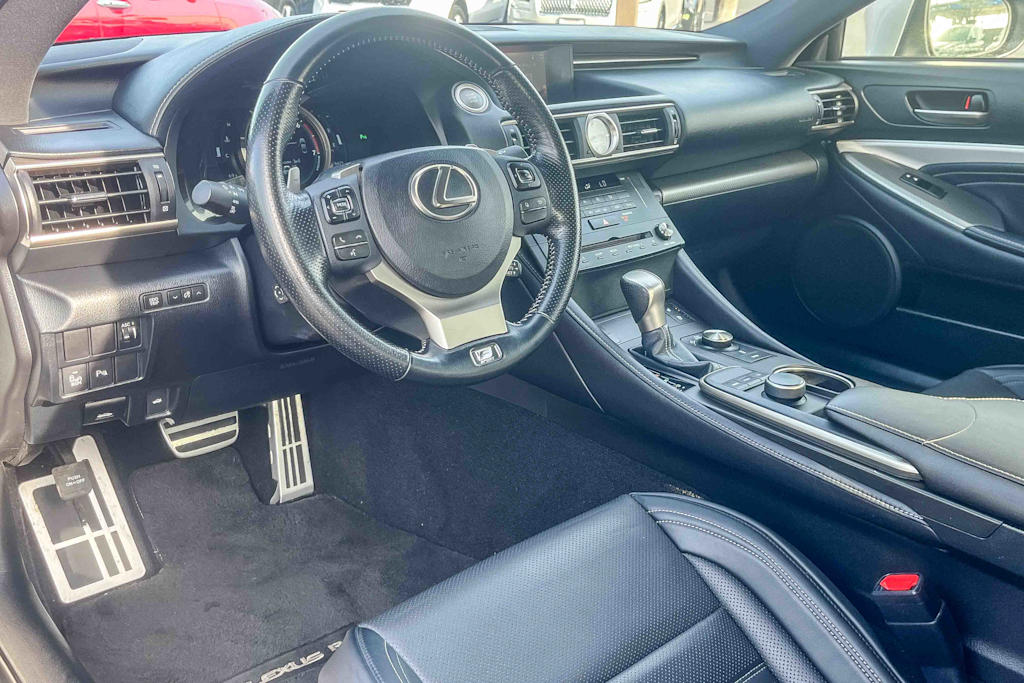 Thumbnail: 2016 Lexus RC - 2