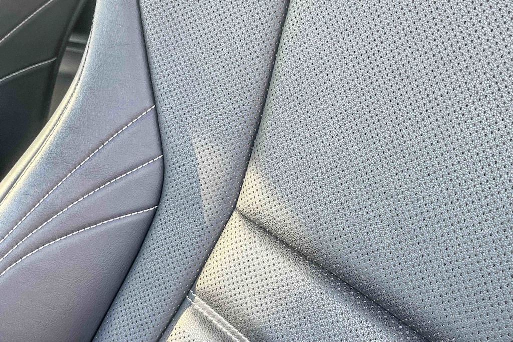 Thumbnail: 2016 Lexus RC - 27