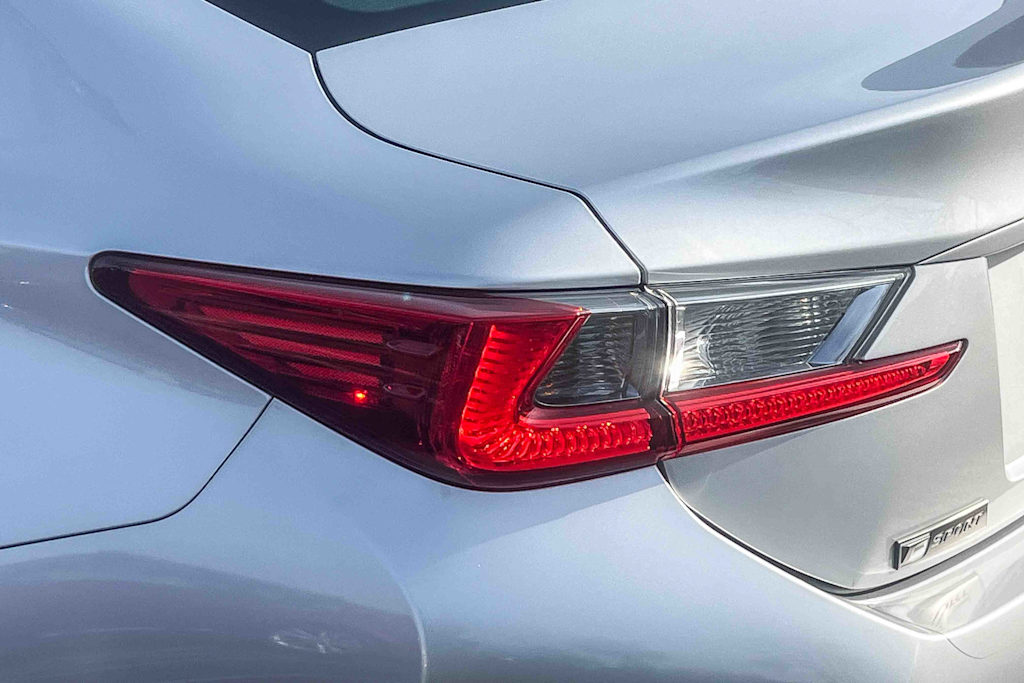 Thumbnail: 2016 Lexus RC - 20