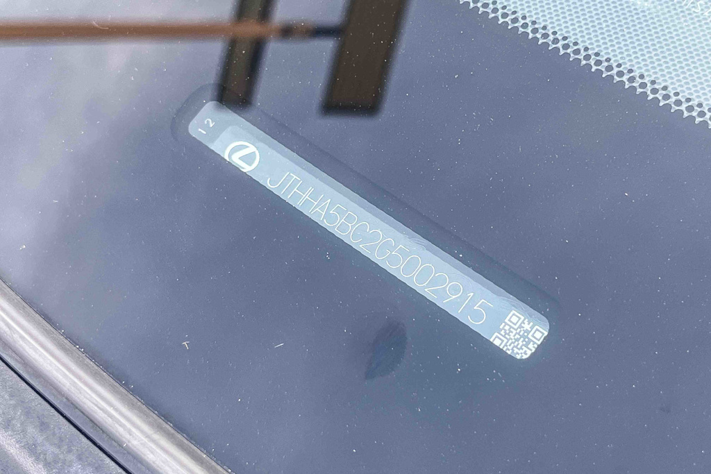 Thumbnail: 2016 Lexus RC - 6