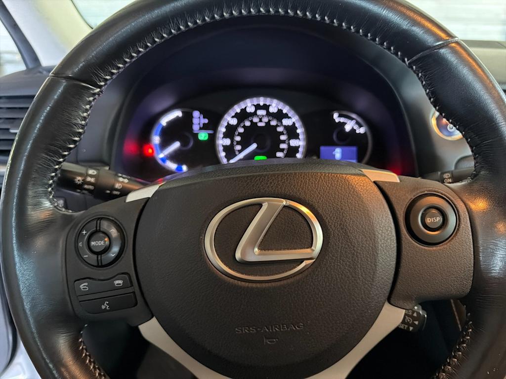 Thumbnail: 2015 Lexus CT - 24