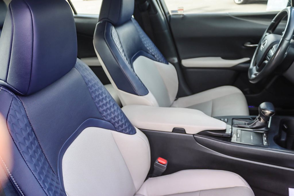 Thumbnail: 2019 Lexus UX - 9