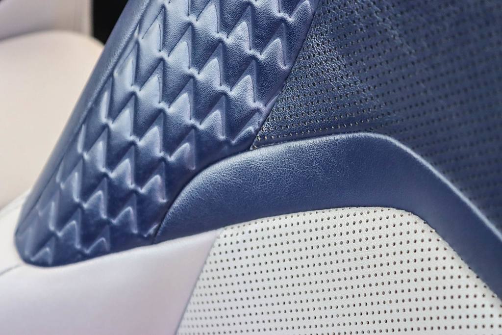 Thumbnail: 2019 Lexus UX - 28