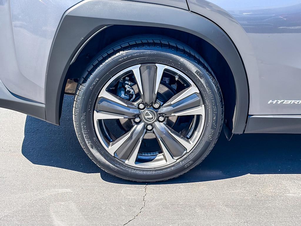 Thumbnail: 2019 Lexus UX - 22