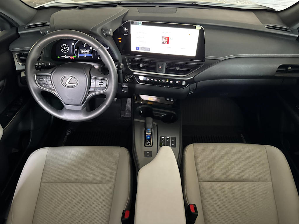Thumbnail: 2025 Lexus UX - 2