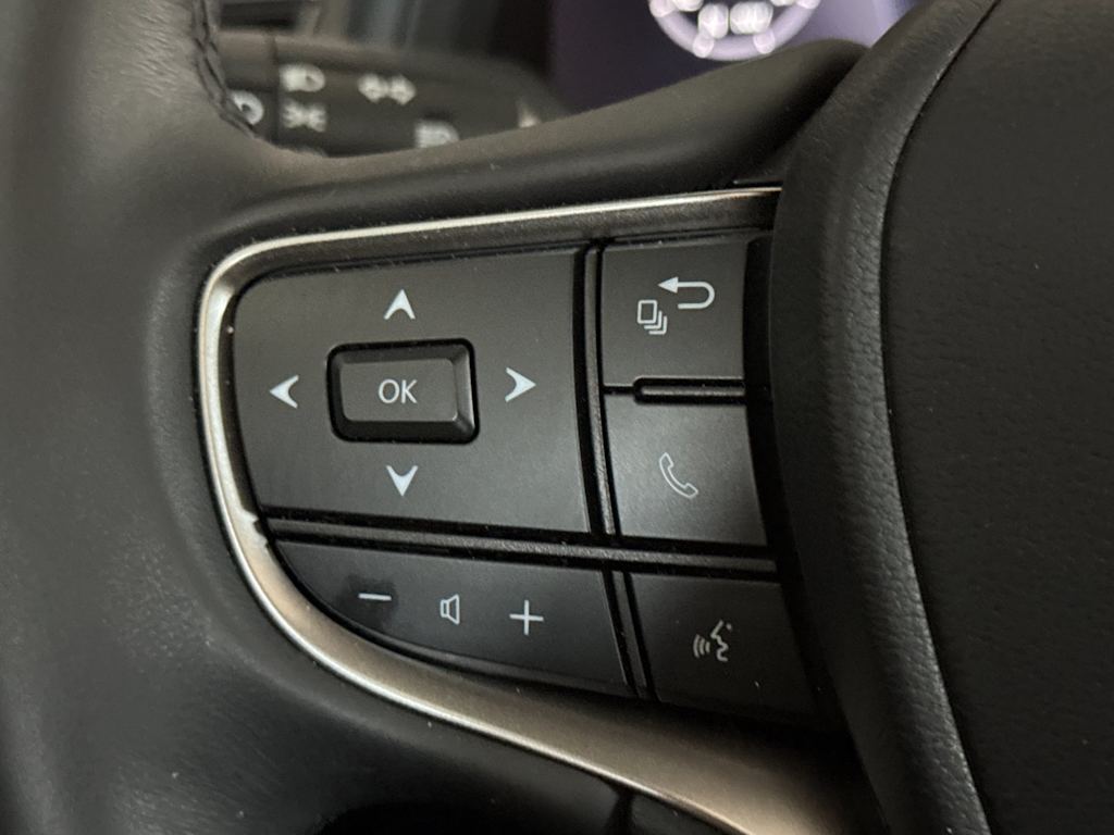 Thumbnail: 2025 Lexus UX - 29