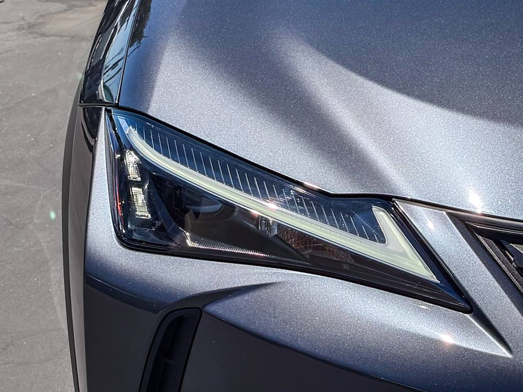 Thumbnail: 2024 Lexus UX - 19