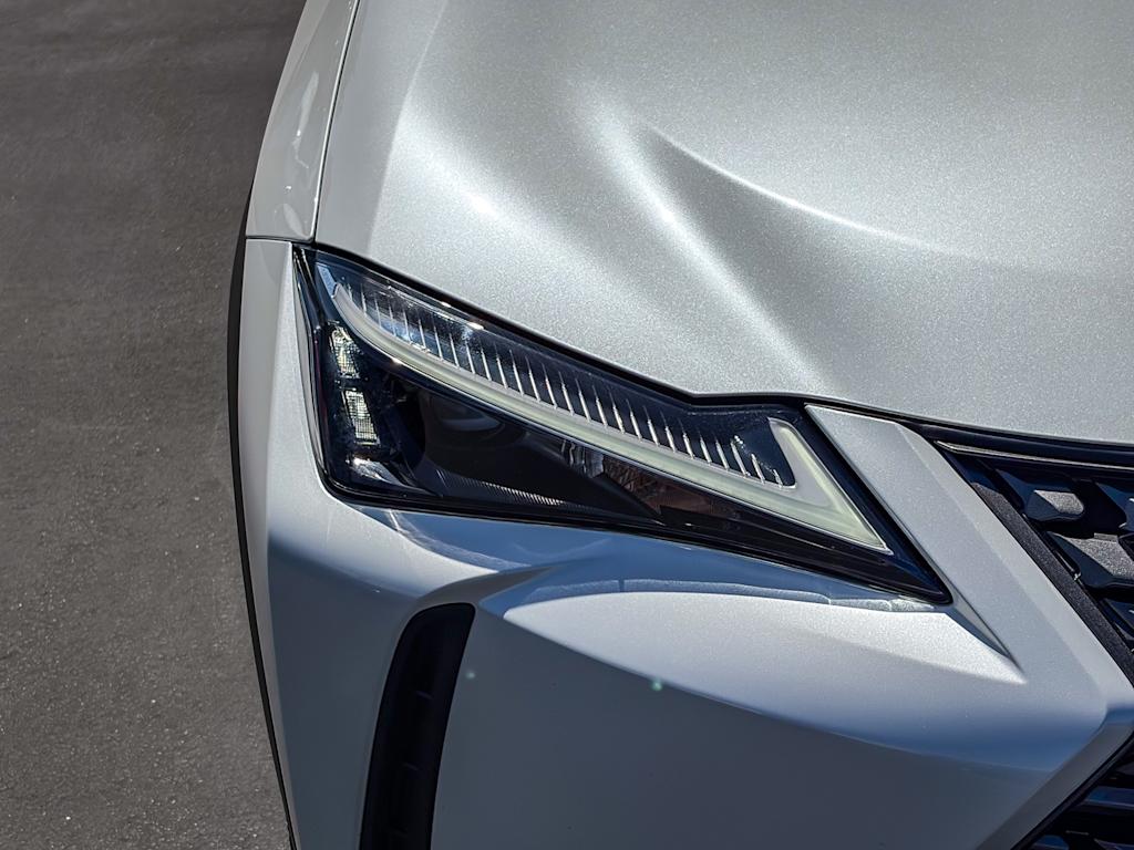 Thumbnail: 2025 Lexus UX - 18