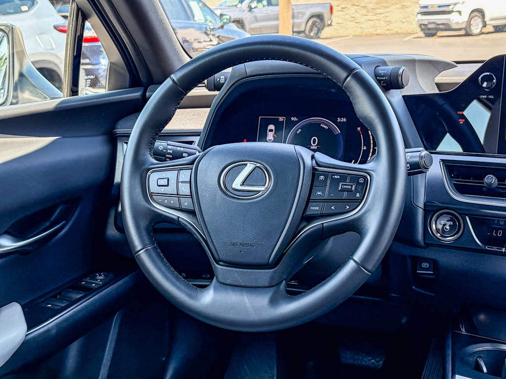 Thumbnail: 2025 Lexus UX - 8