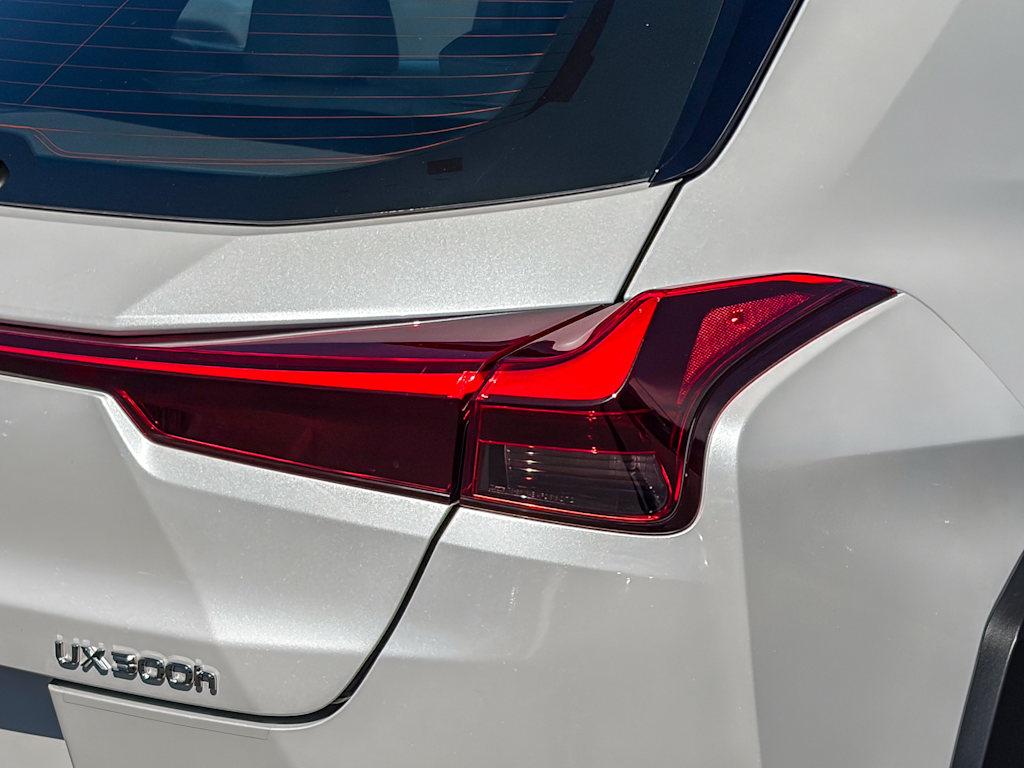 Thumbnail: 2025 Lexus UX - 19