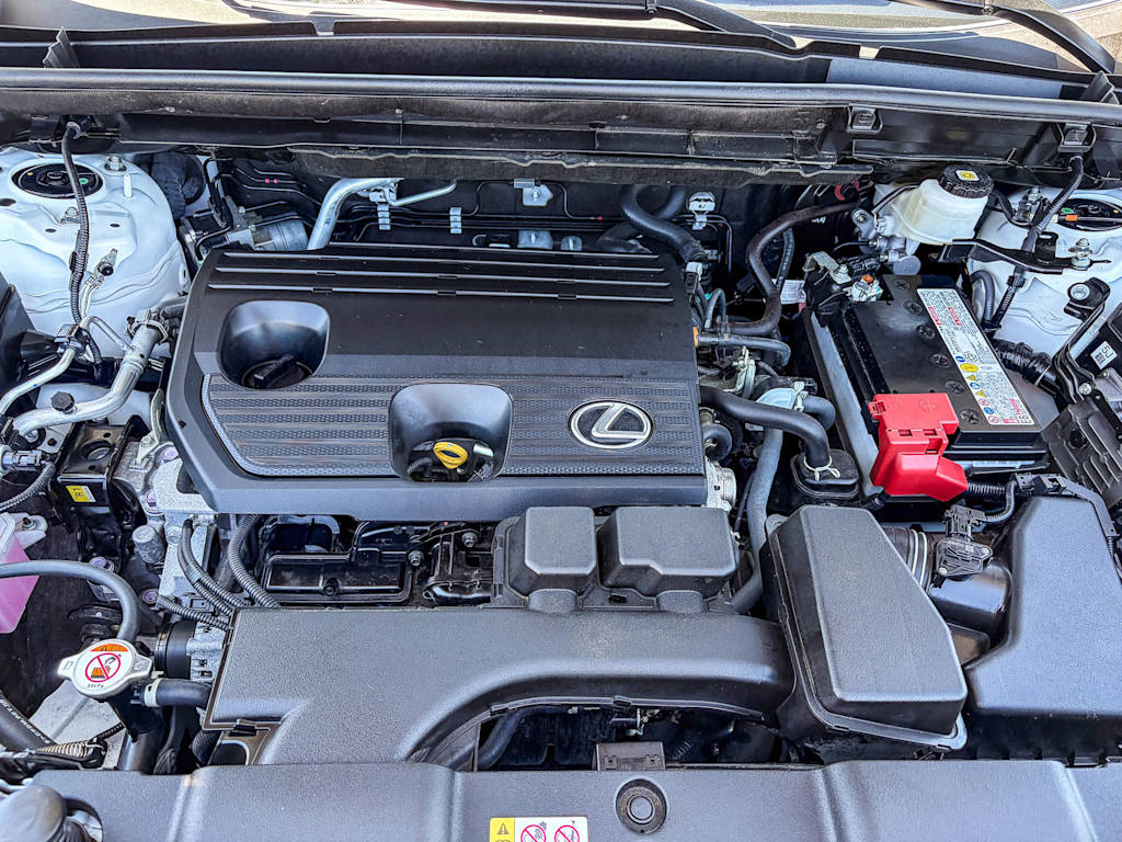 Thumbnail: 2024 Lexus ES - 7