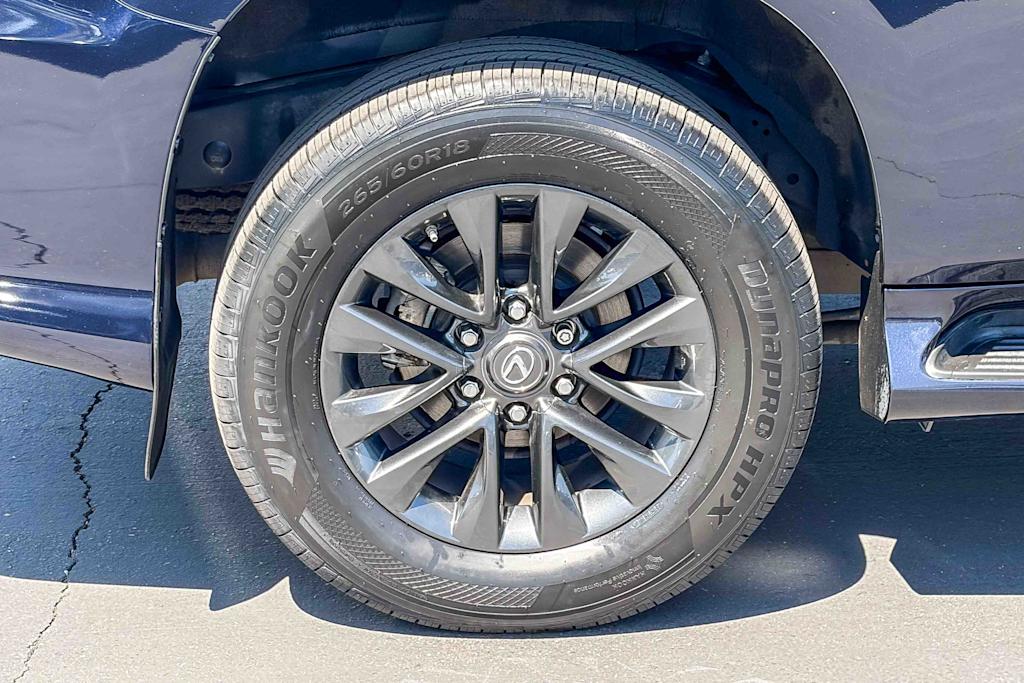 Thumbnail: 2021 Lexus GX - 17