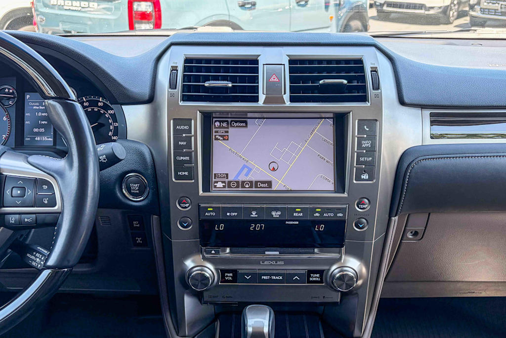Thumbnail: 2021 Lexus GX - 10