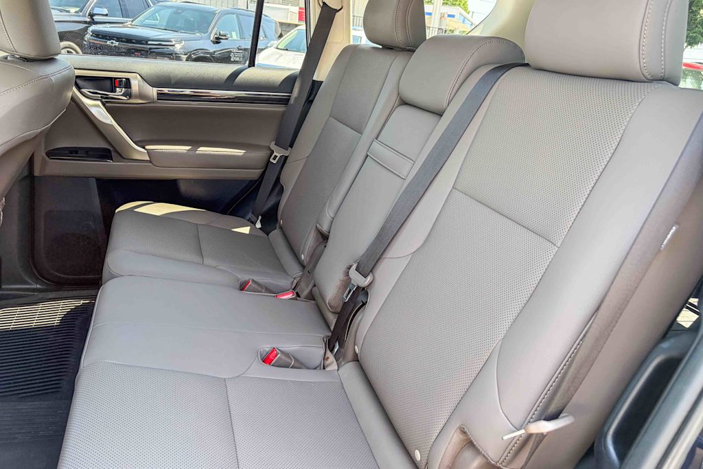 Thumbnail: 2021 Lexus GX - 9