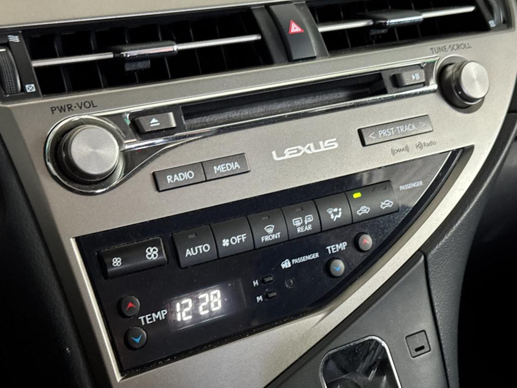 Thumbnail: 2015 Lexus RX - 26