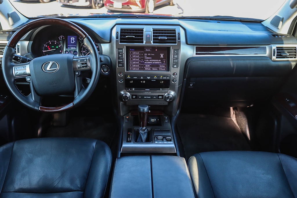 Thumbnail: 2015 Lexus GX - 2