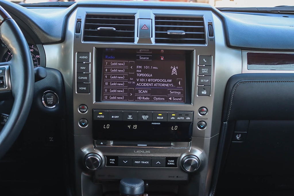 Thumbnail: 2015 Lexus GX - 12