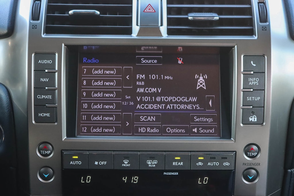Thumbnail: 2015 Lexus GX - 22