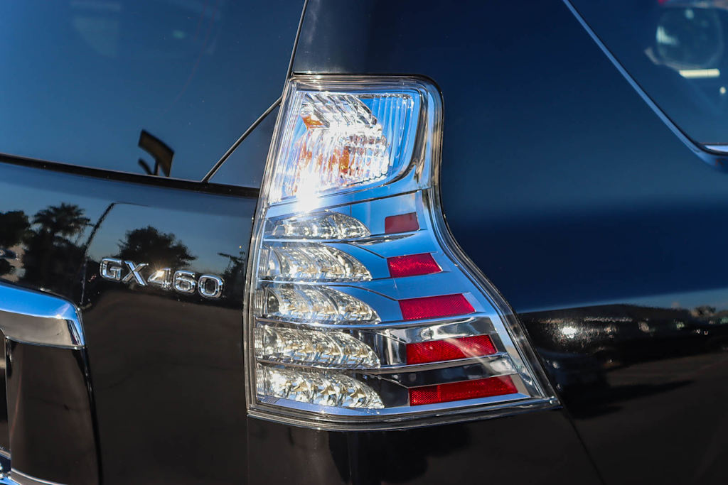 Thumbnail: 2015 Lexus GX - 16