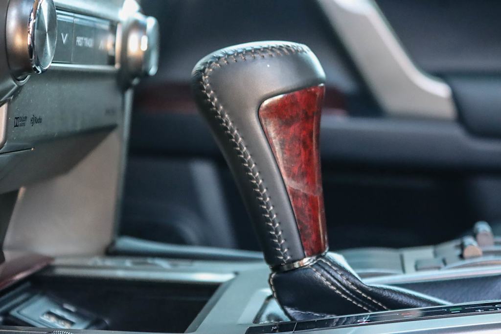 Thumbnail: 2015 Lexus GX - 13