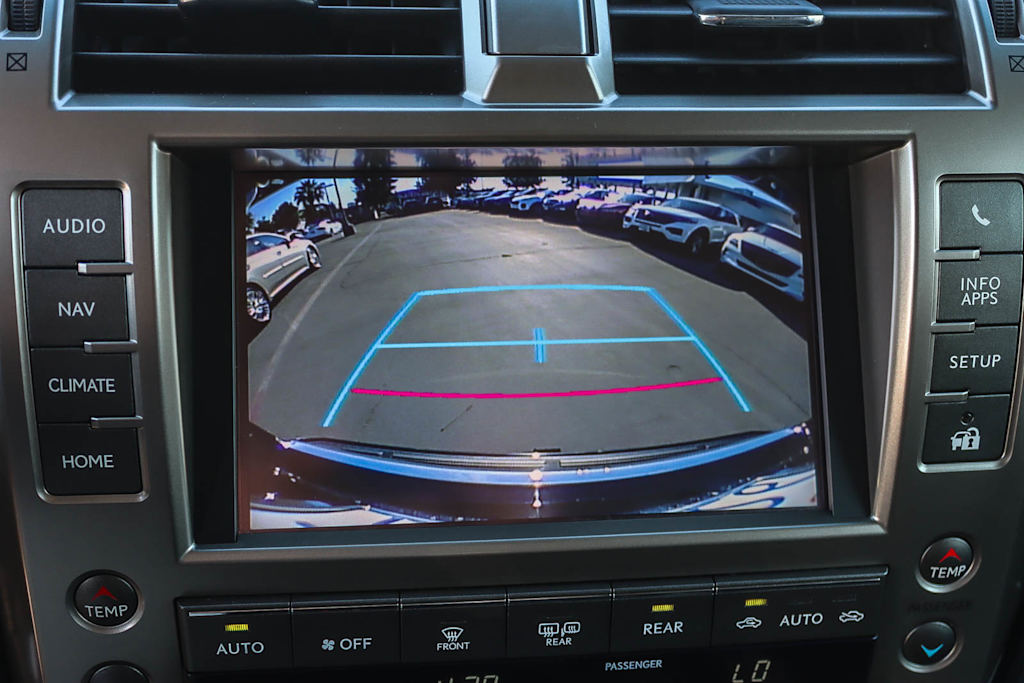Thumbnail: 2015 Lexus GX - 27