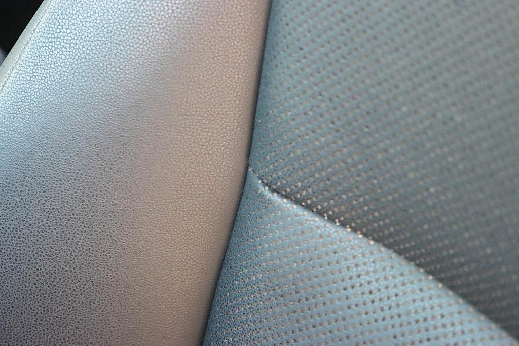 Thumbnail: 2019 Lexus GX - 28