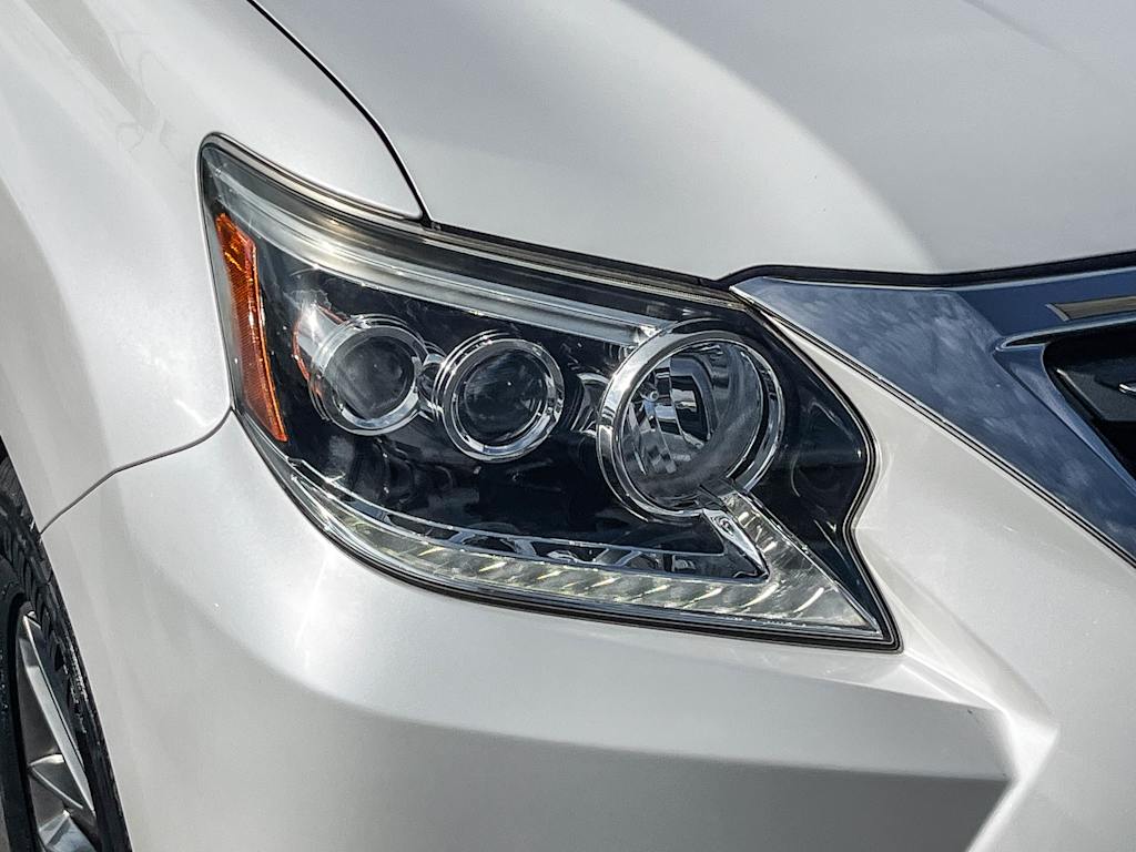 Thumbnail: 2016 Lexus GX - 19