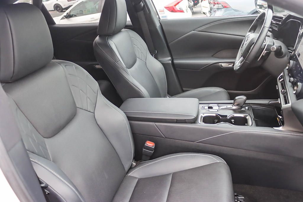 Thumbnail: 2025 Lexus RX - 9